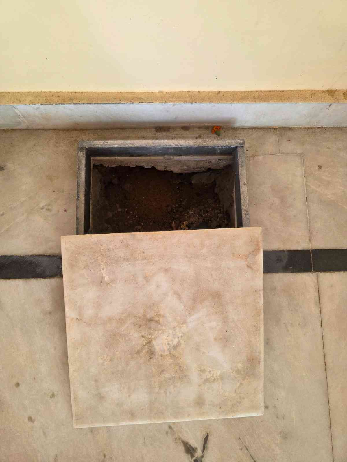 Pawhari Baba Padchinh Ghazipur Kurtha